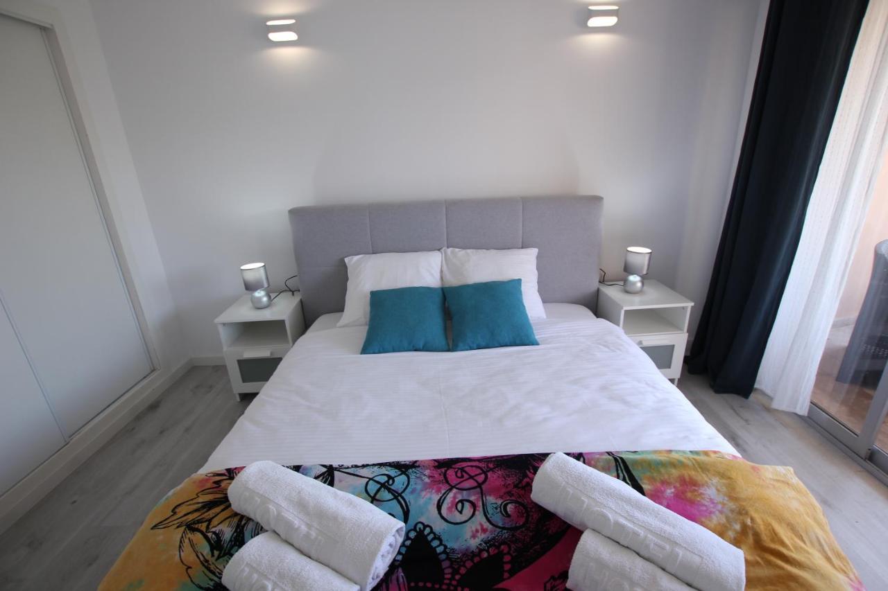 Апартаменты El Palmeral,Sea View,Pool- Seasonal Торевьиа Экстерьер фото